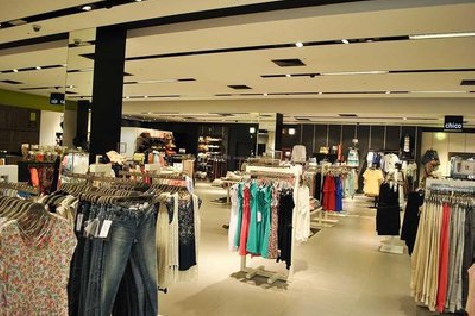 获嘉商场里的店面怎么装修？